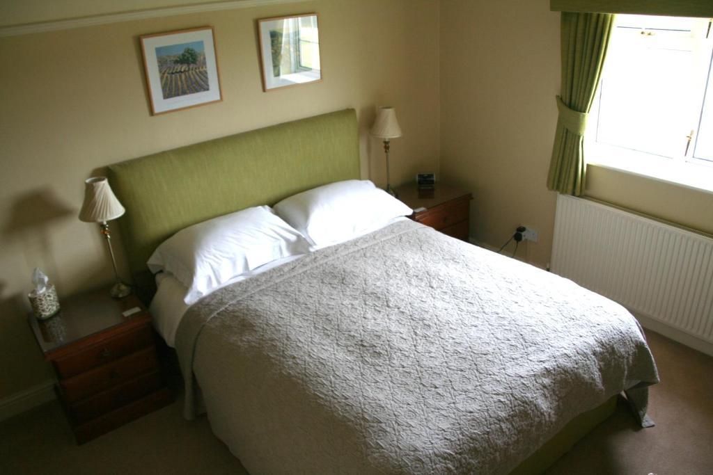 Hazel Court Guest House Newport  Kültér fotó