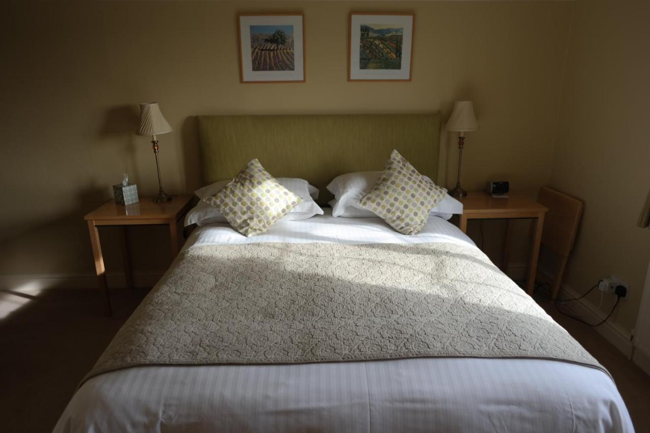 Hazel Court Guest House Newport  Kültér fotó