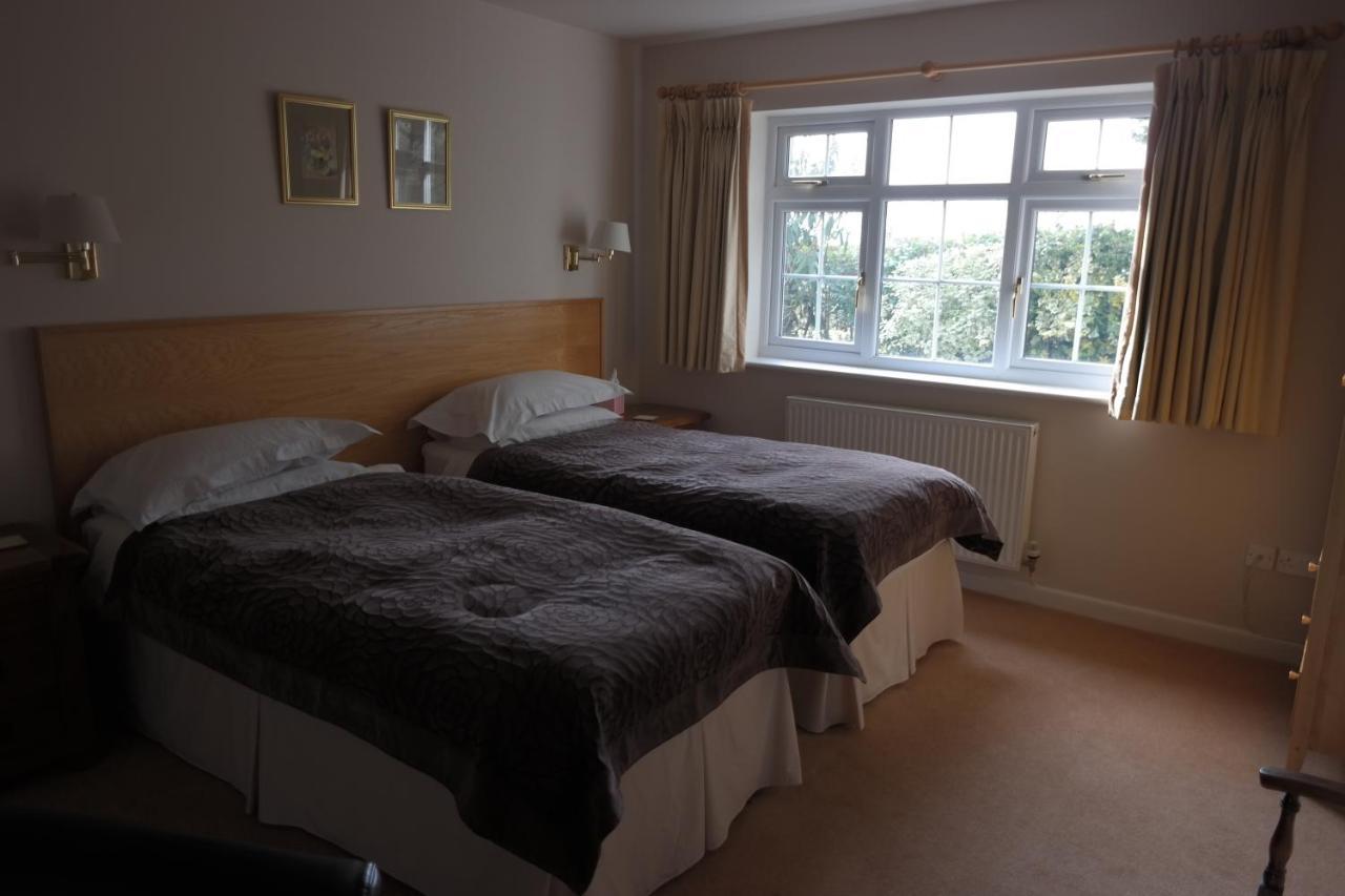 Hazel Court Guest House Newport  Kültér fotó